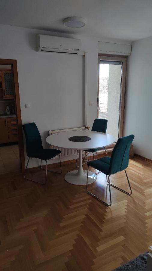 Apartman Bruna Zagabria Esterno foto