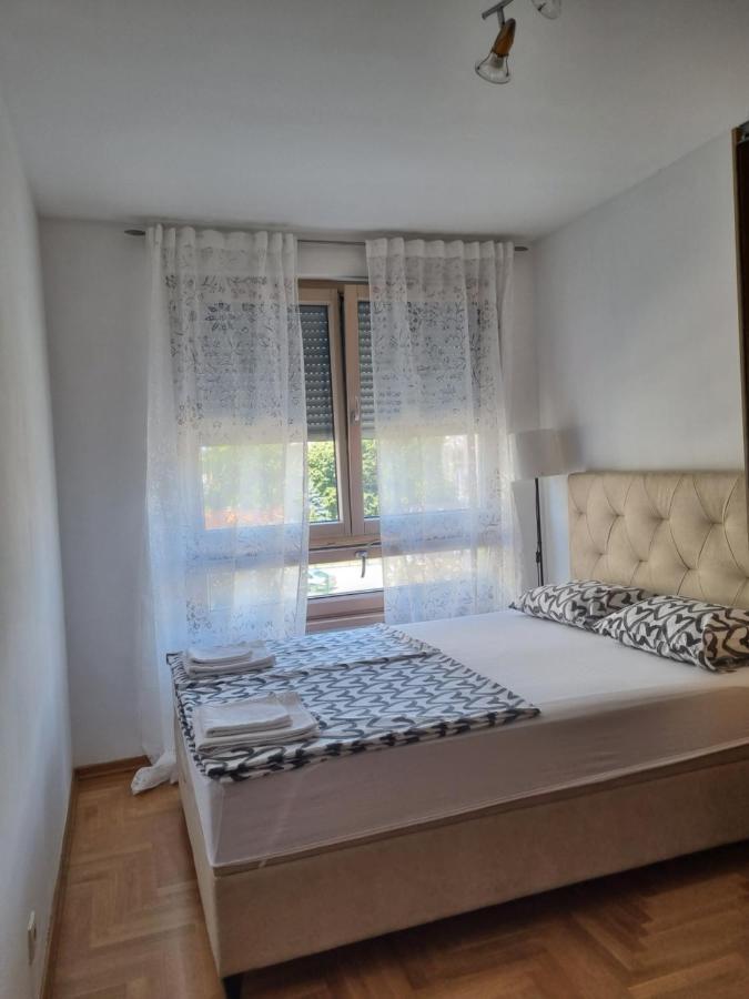 Apartman Bruna Zagabria Esterno foto